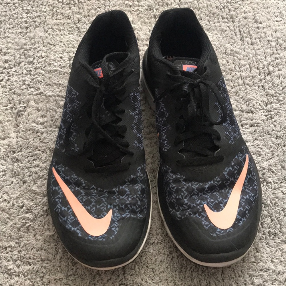 Nike Fit Sole Shoes